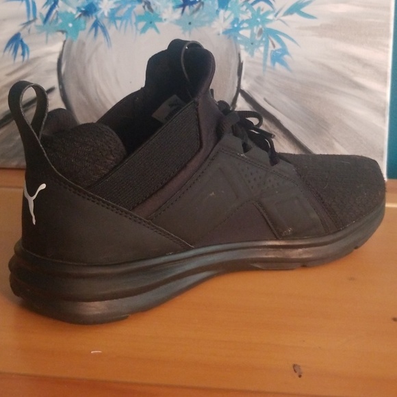 Black puma sneakers - Picture 2 of 3